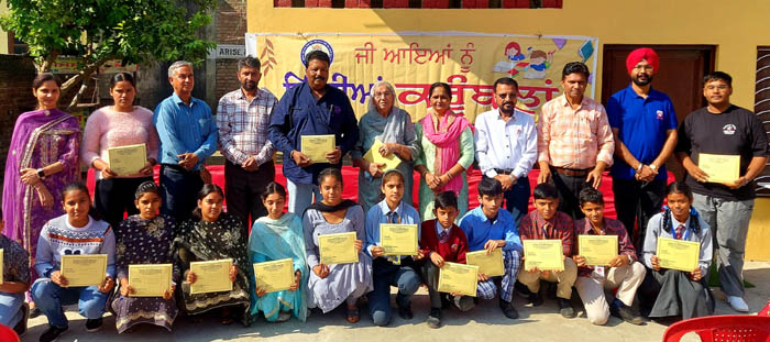 Muskaan, Arshpreet and Amishika won Nikki Crumbs literary creation competition.